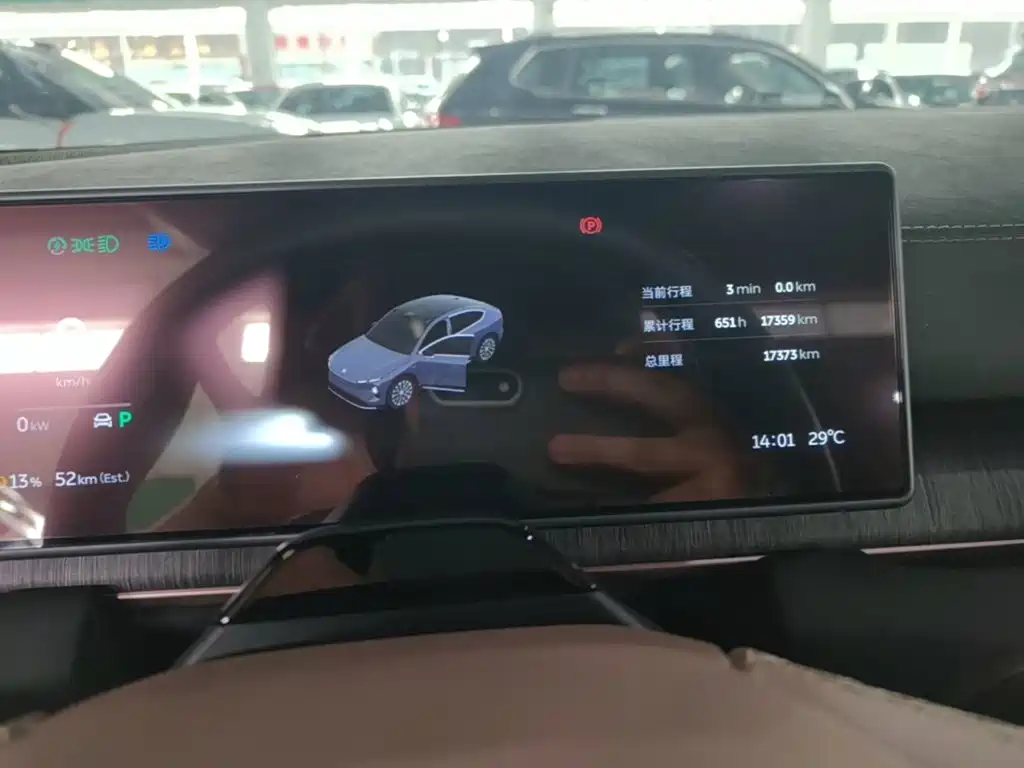 NIO EC6 — миниатюра 12