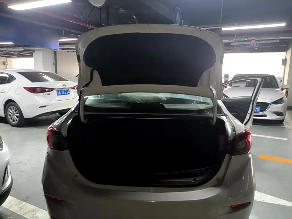 Mazda 3 Axela — миниатюра 19
