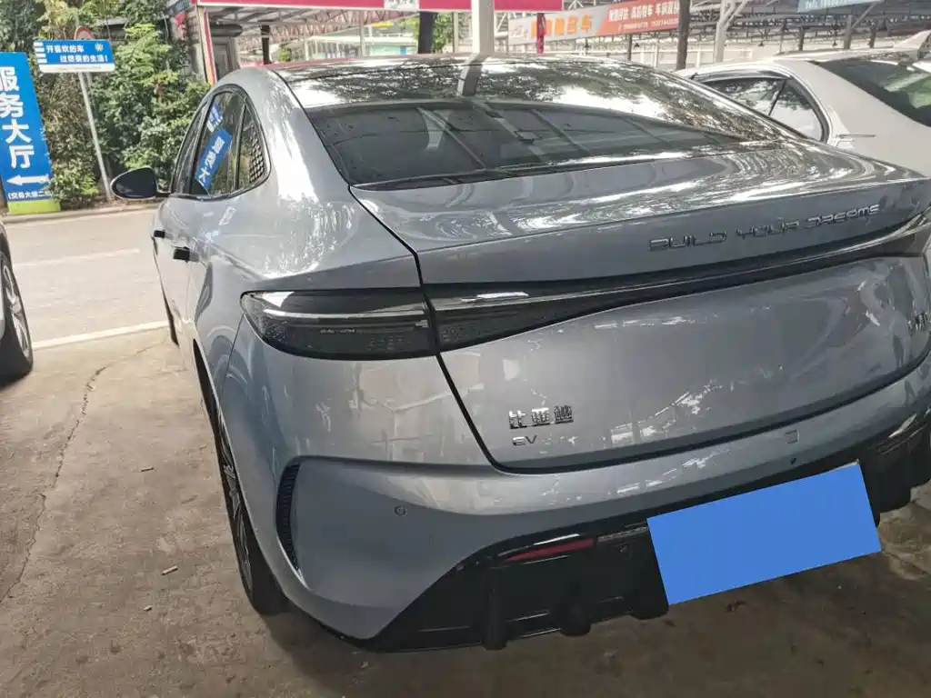 BYD Seal — миниатюра 9