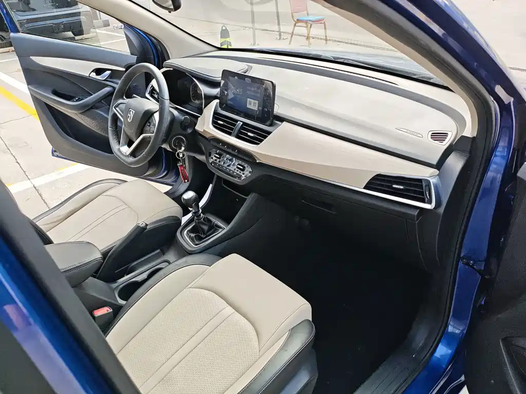 Baojun 360 — миниатюра 7
