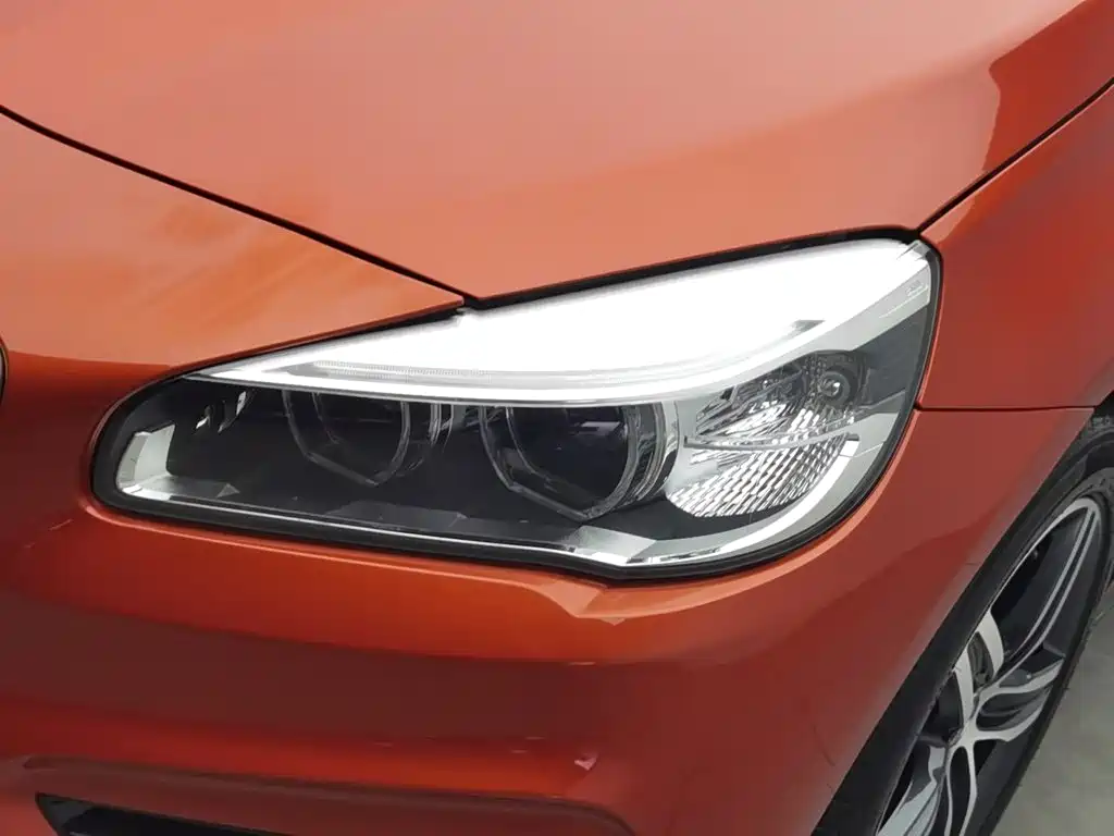 BMW 2 Series Active Tourer — миниатюра 7