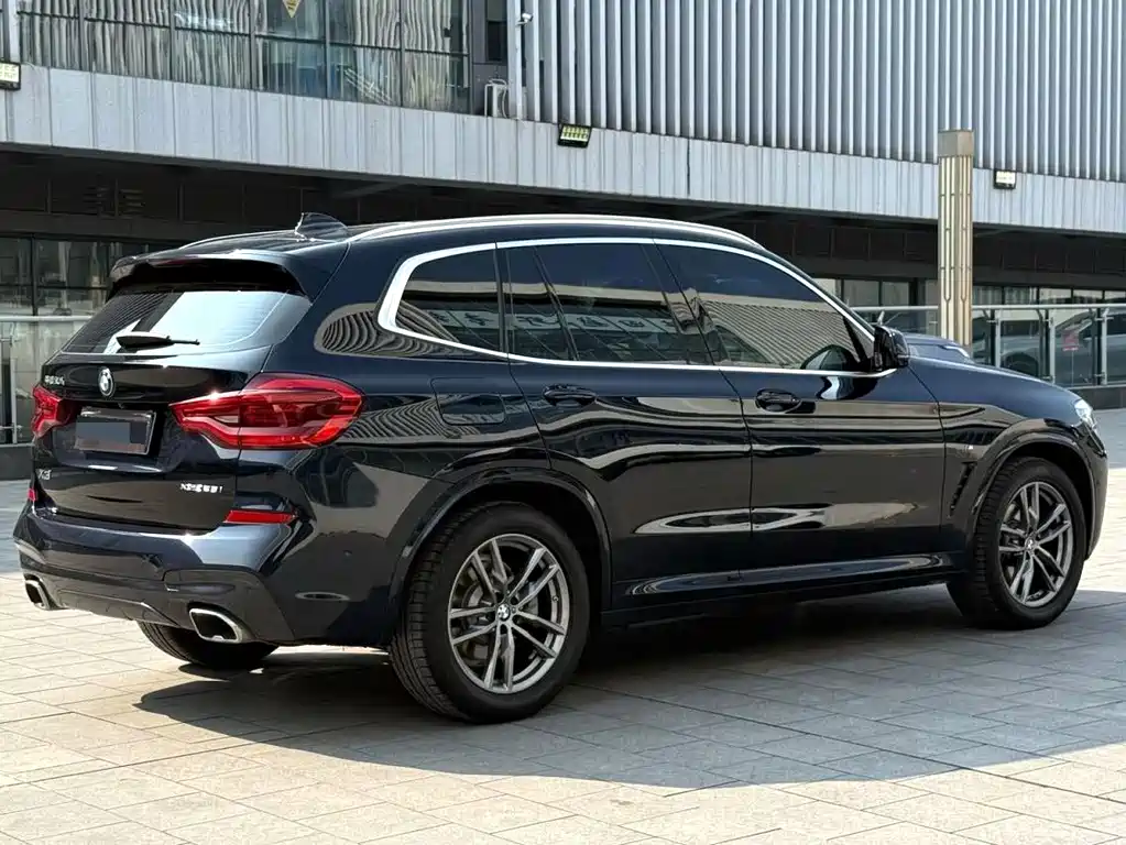 BMW X3 — миниатюра 4