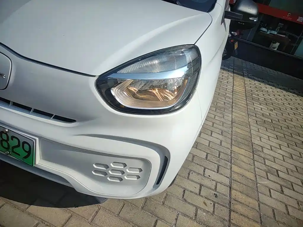 Roewe Clever — миниатюра 24