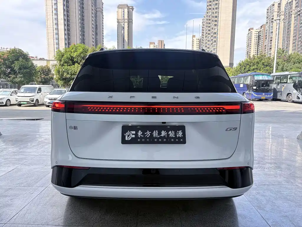 XPeng G9 — миниатюра 8
