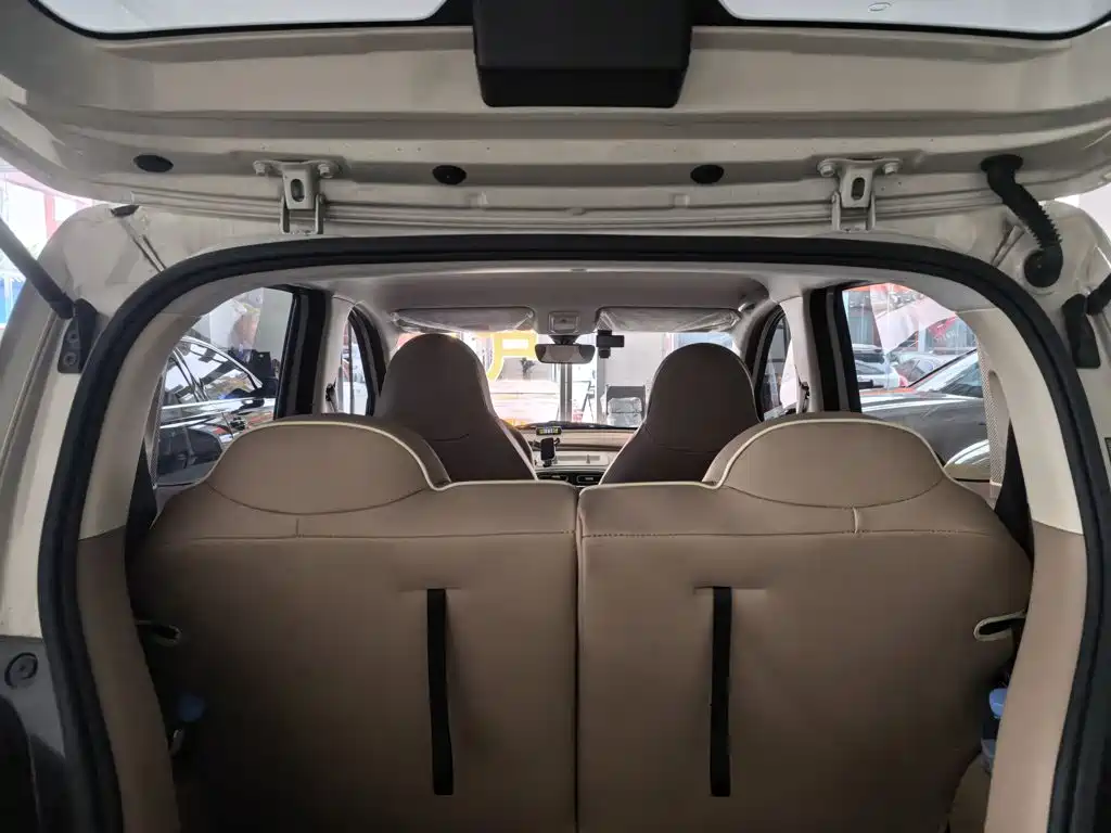 Wuling MINIEV — миниатюра 15