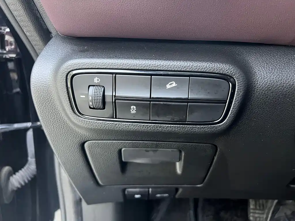 GAC Motor Trumpchi M6 — миниатюра 8