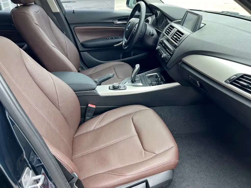 BMW 1 Series (Import) — миниатюра 10