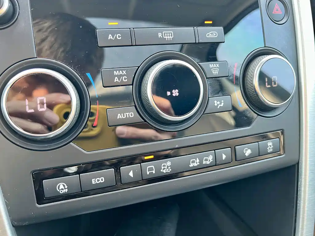 Land Rover Discovery Sport — миниатюра 7