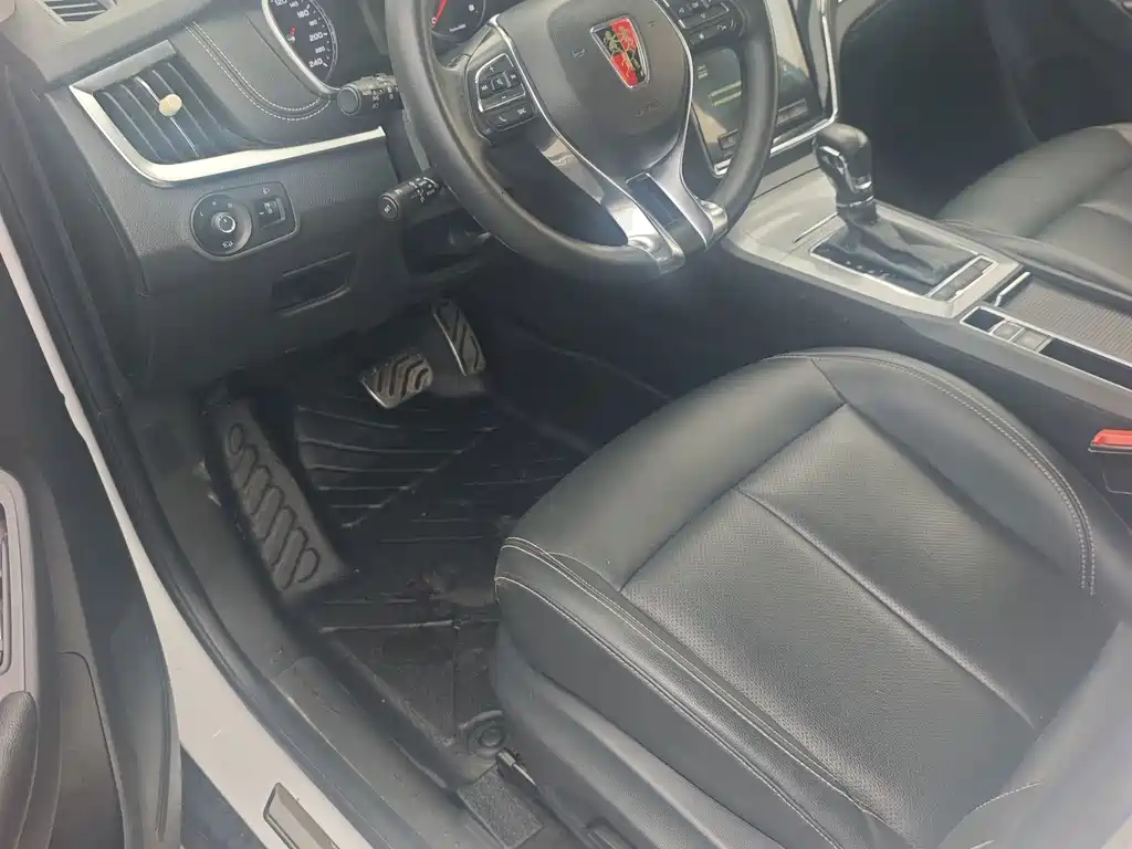 Roewe RX5 — миниатюра 6