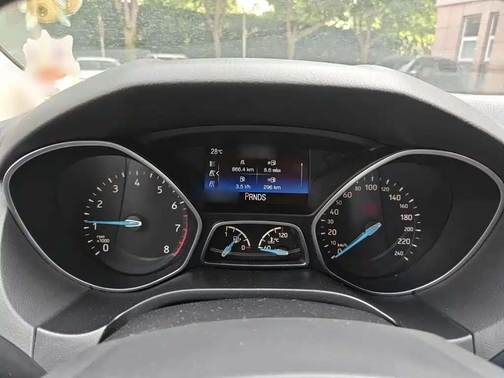 Ford Focus — миниатюра 4