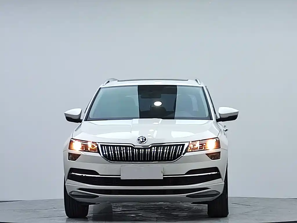 Skoda Karoq 2022 TSI280