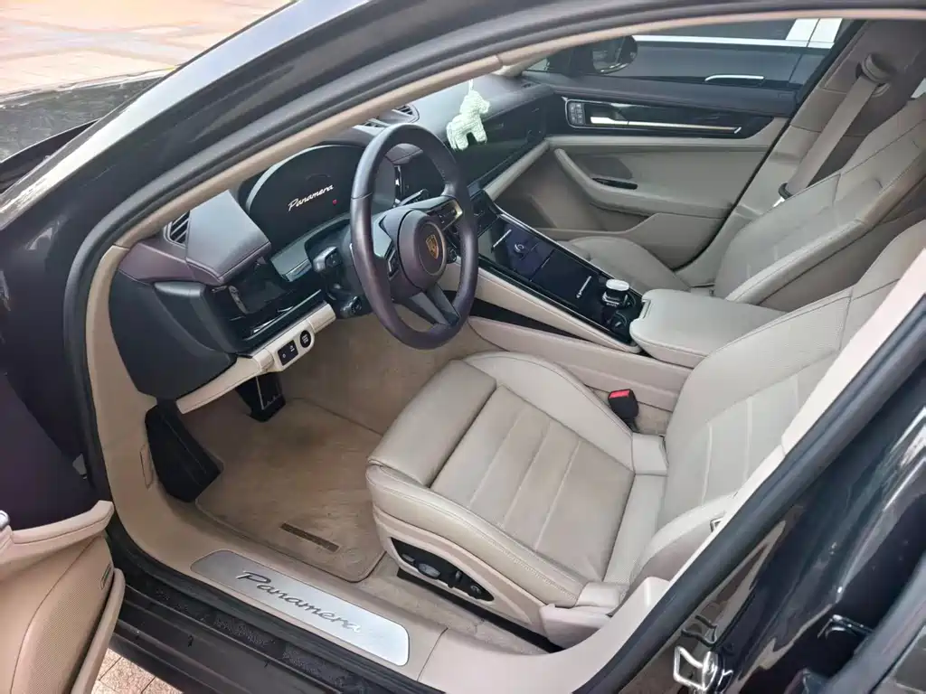 Porsche Panamera — миниатюра 3