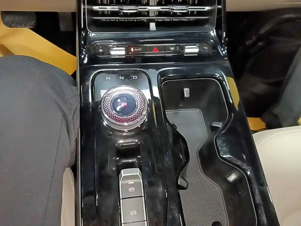 Wuling Xingguang — миниатюра 14