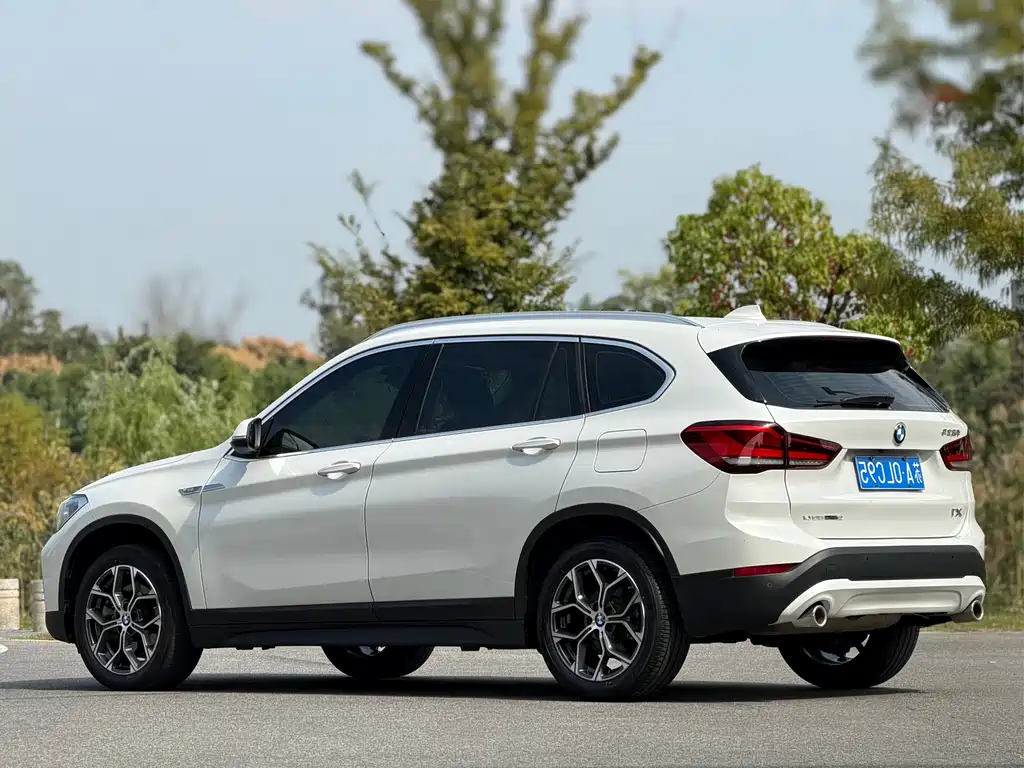 BMW X1 — миниатюра 12