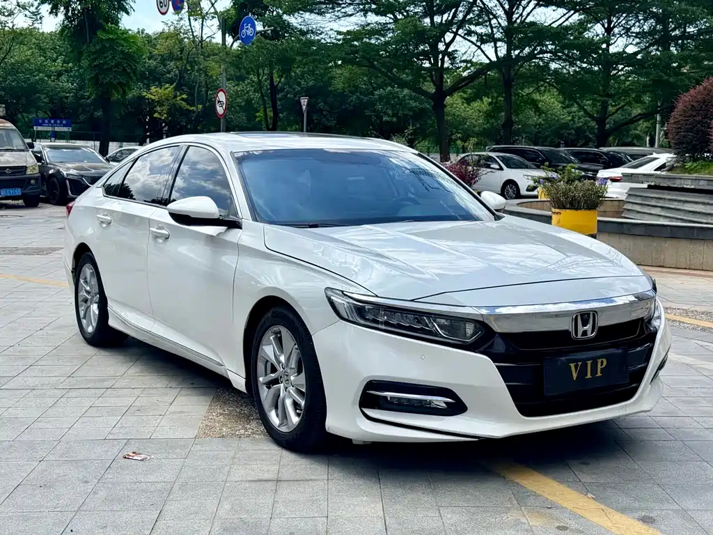 Honda Accord — миниатюра 3