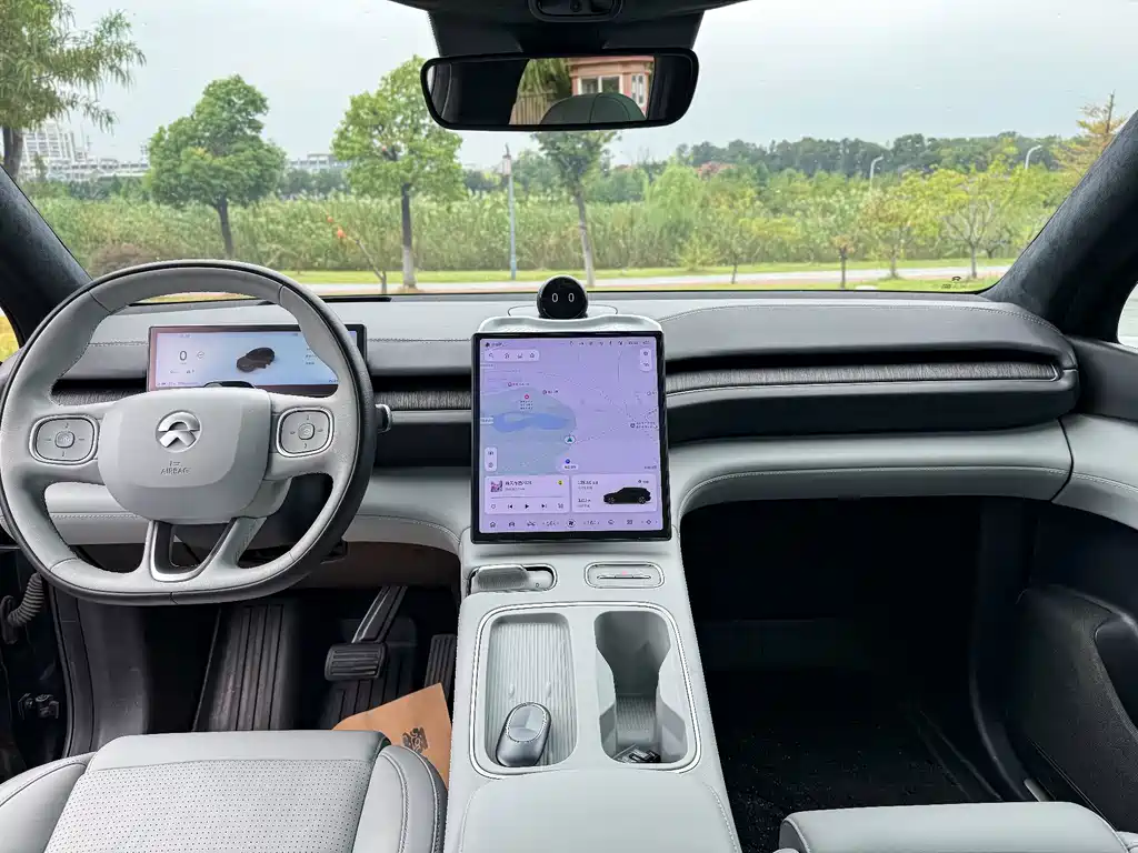 NIO ES6 — миниатюра 10