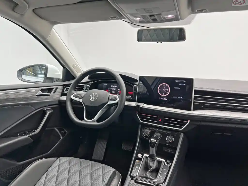 Volkswagen Sagitar — миниатюра 23