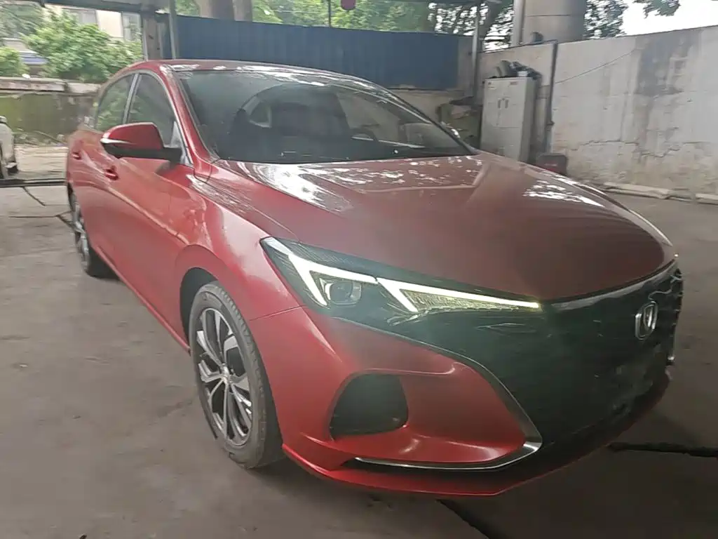 Changan Eado — миниатюра 4