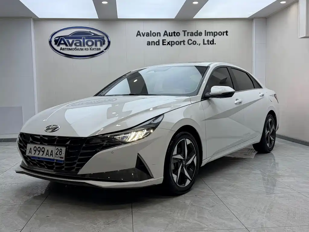 Hyundai Elantra 2021