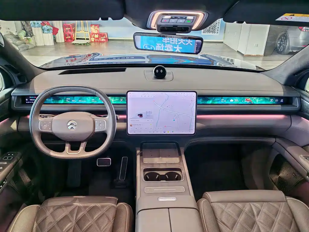 NIO ES8 — миниатюра 5
