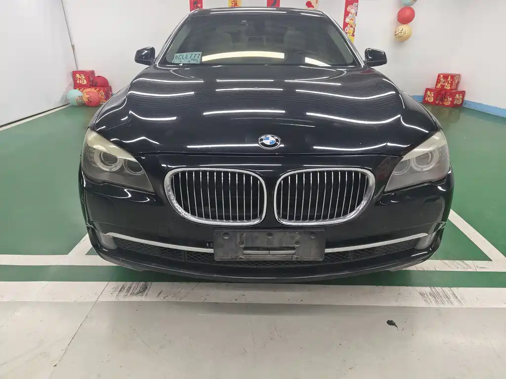 BMW 7 Series 2010