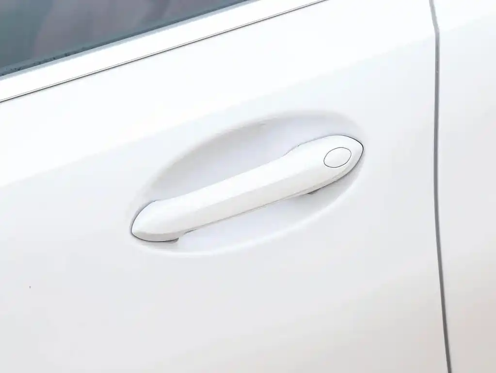 BMW 3 Series — миниатюра 7