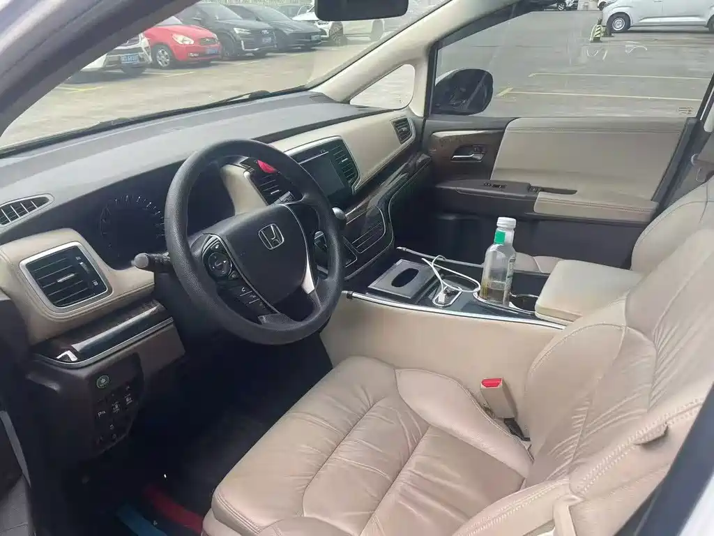 Honda Odyssey — миниатюра 2