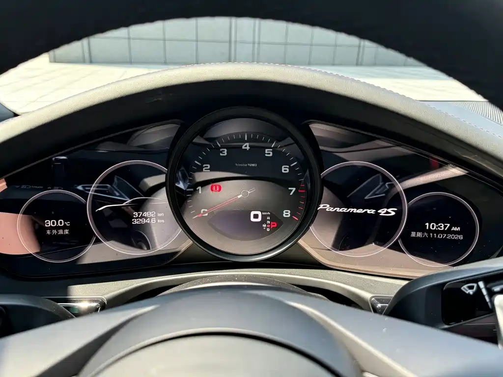 Porsche Panamera — миниатюра 8