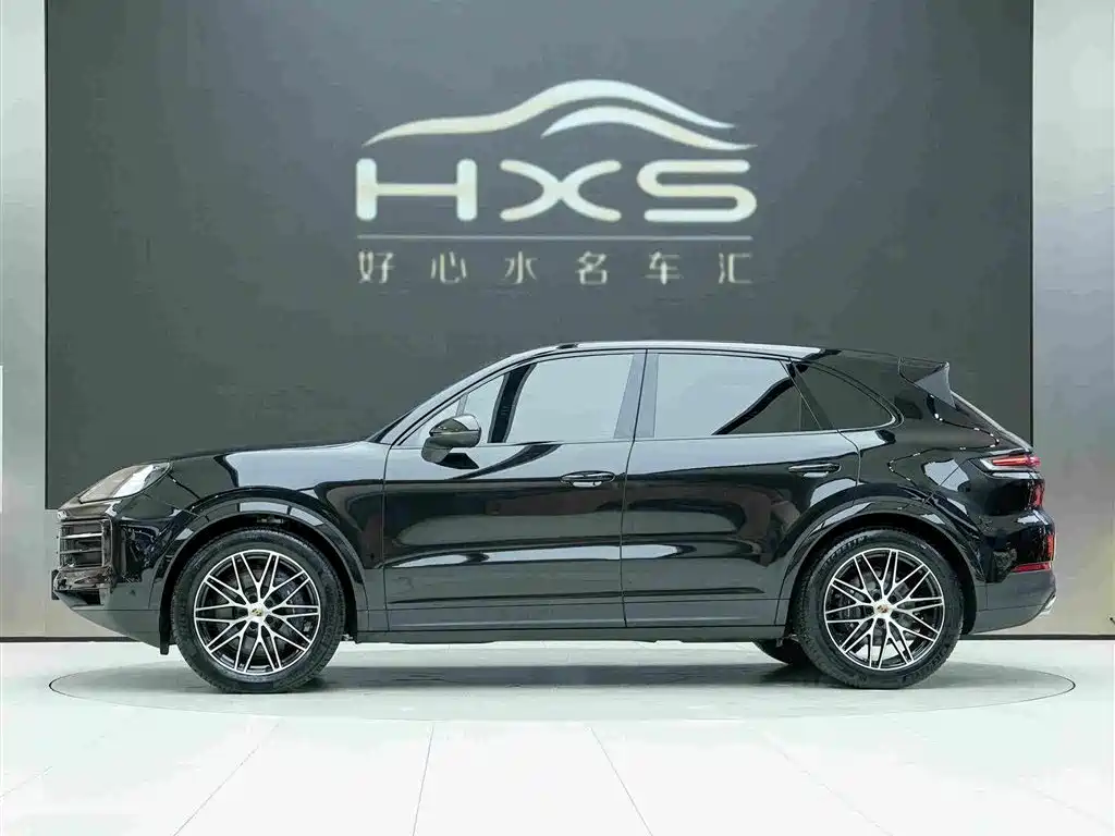 Porsche Cayenne — миниатюра 3