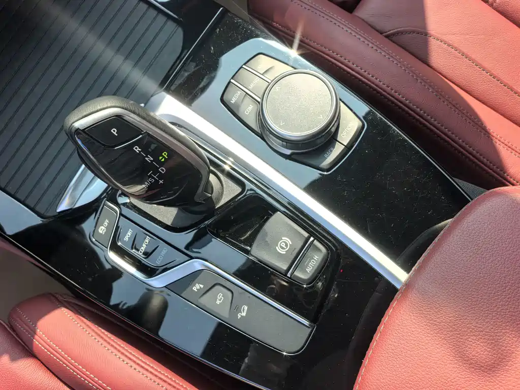 BMW X4 — миниатюра 15