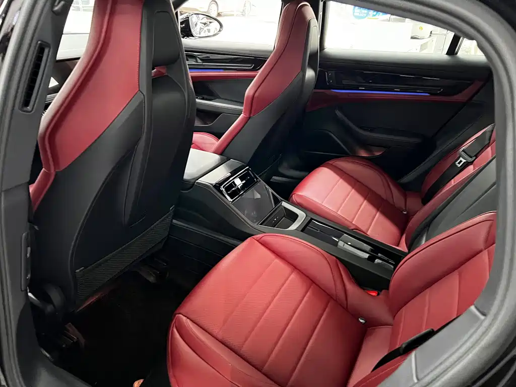 Porsche Panamera — миниатюра 16