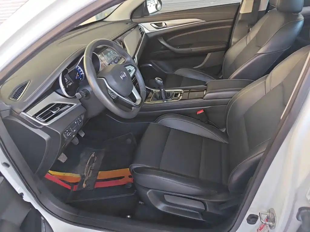 Changan Eado — миниатюра 15