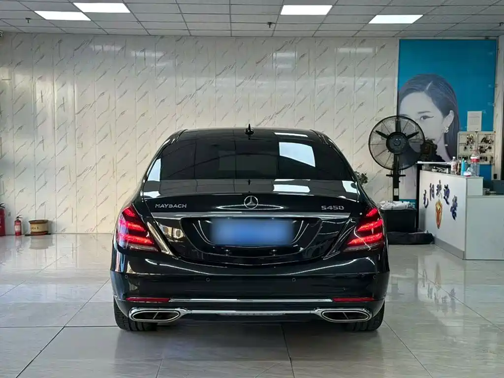 Mercedes-Benz S-Class — миниатюра 7