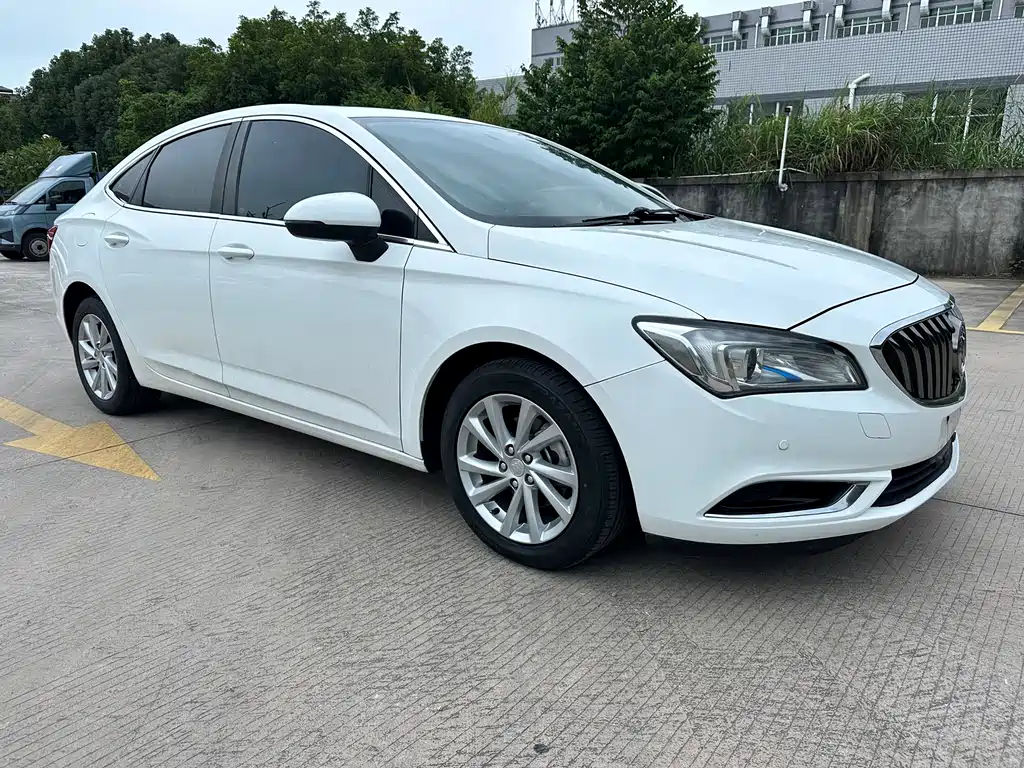 Buick Verano — миниатюра 3
