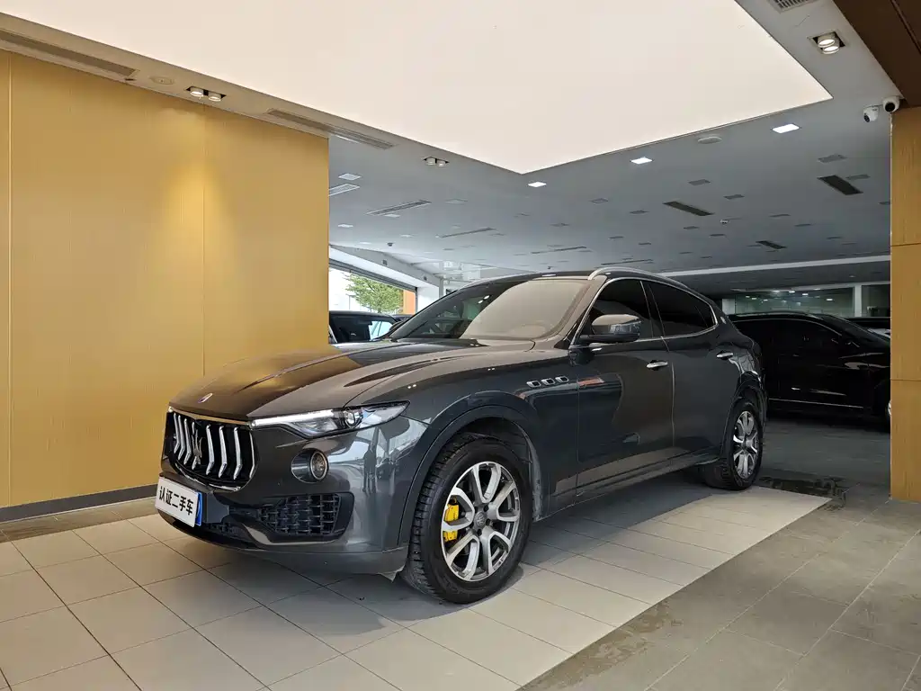 MASERATI LEVANTE