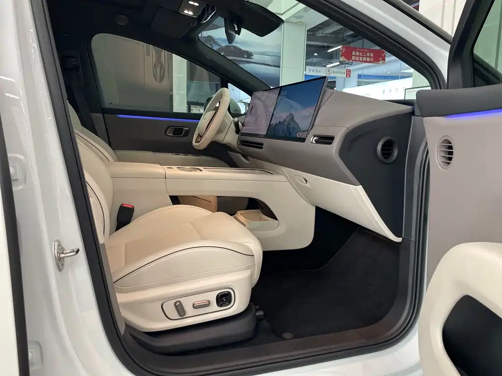 Li Auto Li i6 — миниатюра 12
