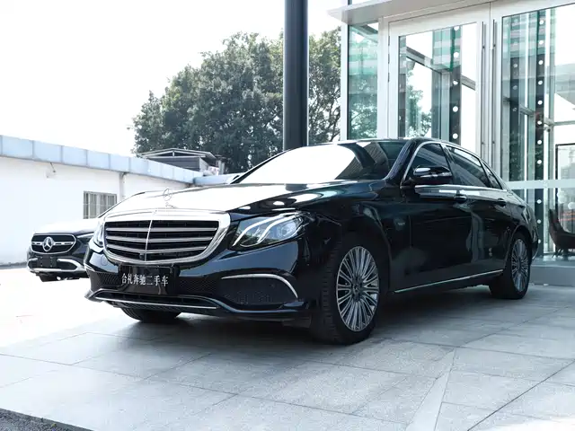 MERCEDES-BENZ E CLASS 2020