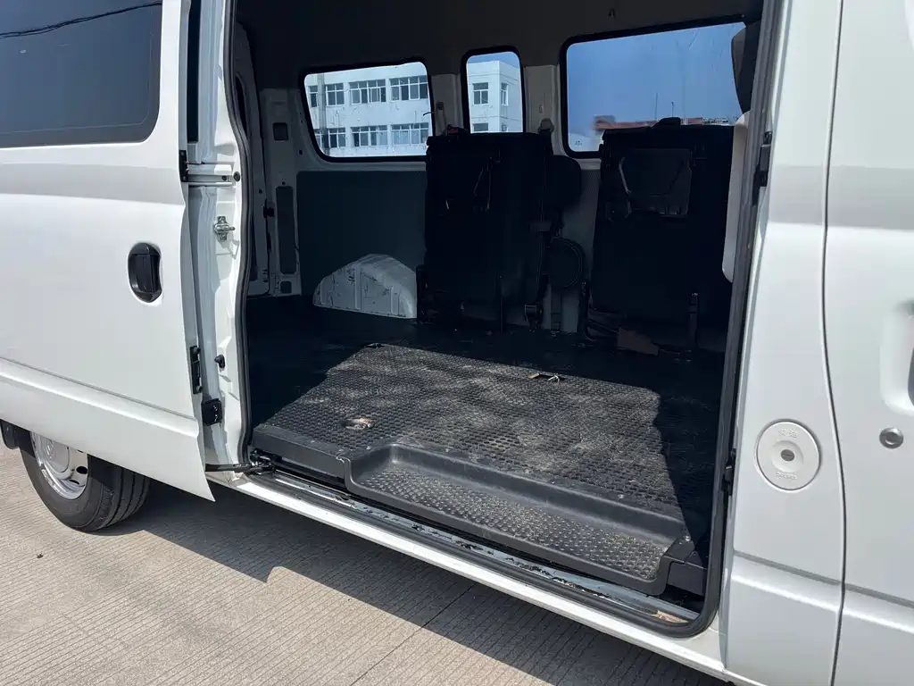 SAIC MAXUS XINTU V80