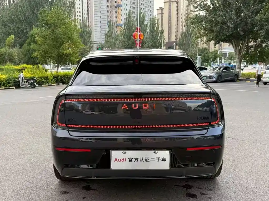Audi E7X — миниатюра 2