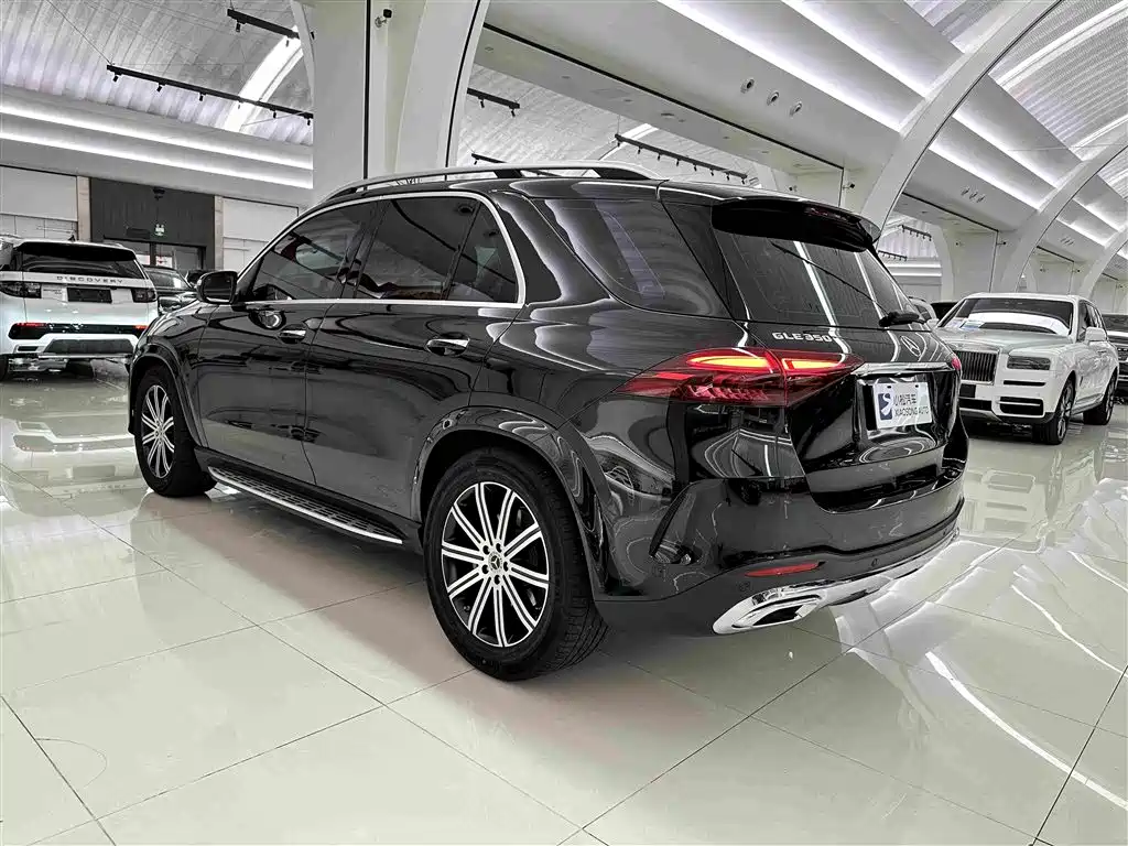 Mercedes-Benz GLE (Import) — миниатюра 4