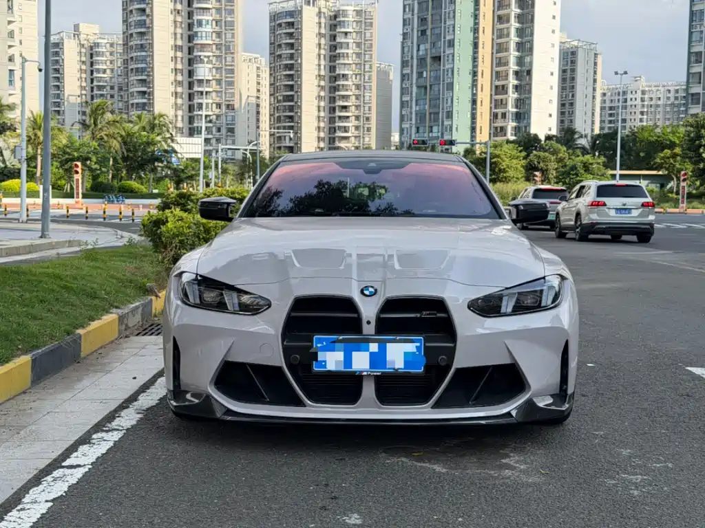 BMW M4 — миниатюра 2