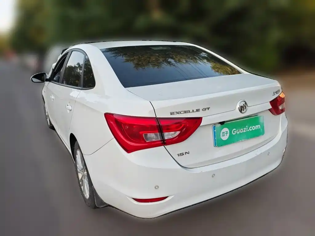 Buick Excelle — миниатюра 4