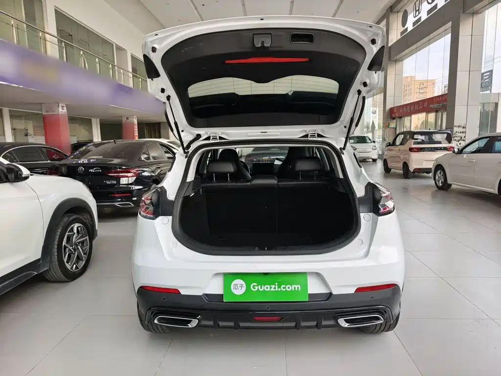 Geely Emgrand S — миниатюра 19