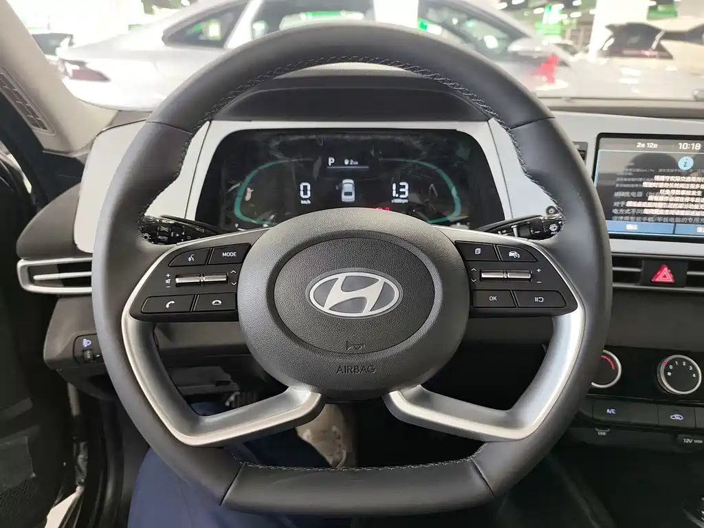 Hyundai Elantra 2023 1.5L CVT GLX Elite