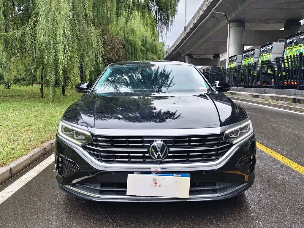 Volkswagen Passat — миниатюра 3