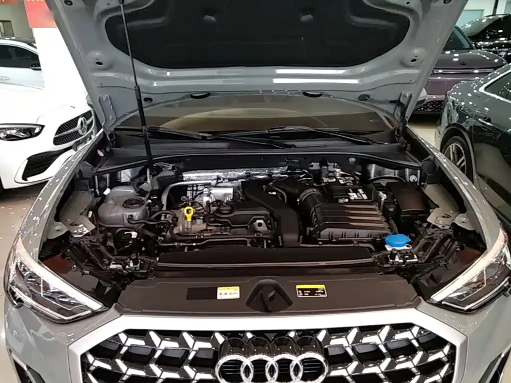 Audi Q3 — миниатюра 20