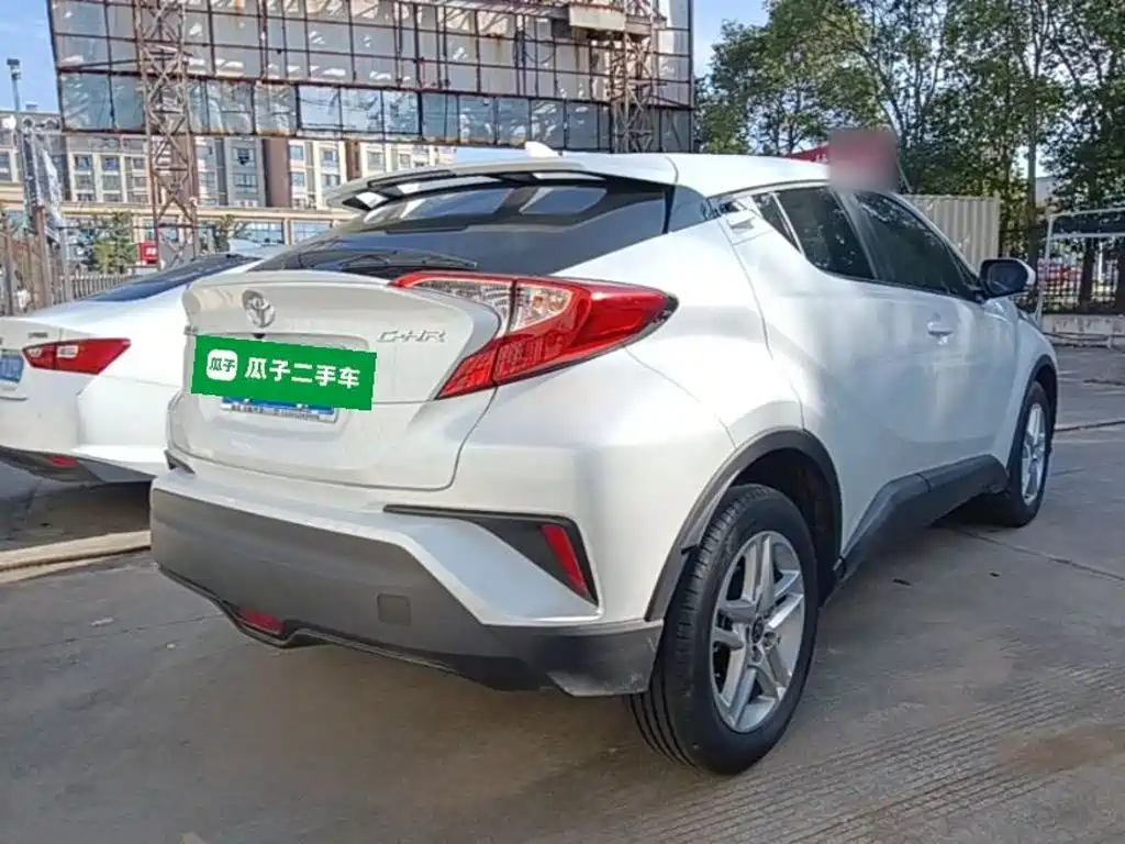 Toyota C-HR — миниатюра 7