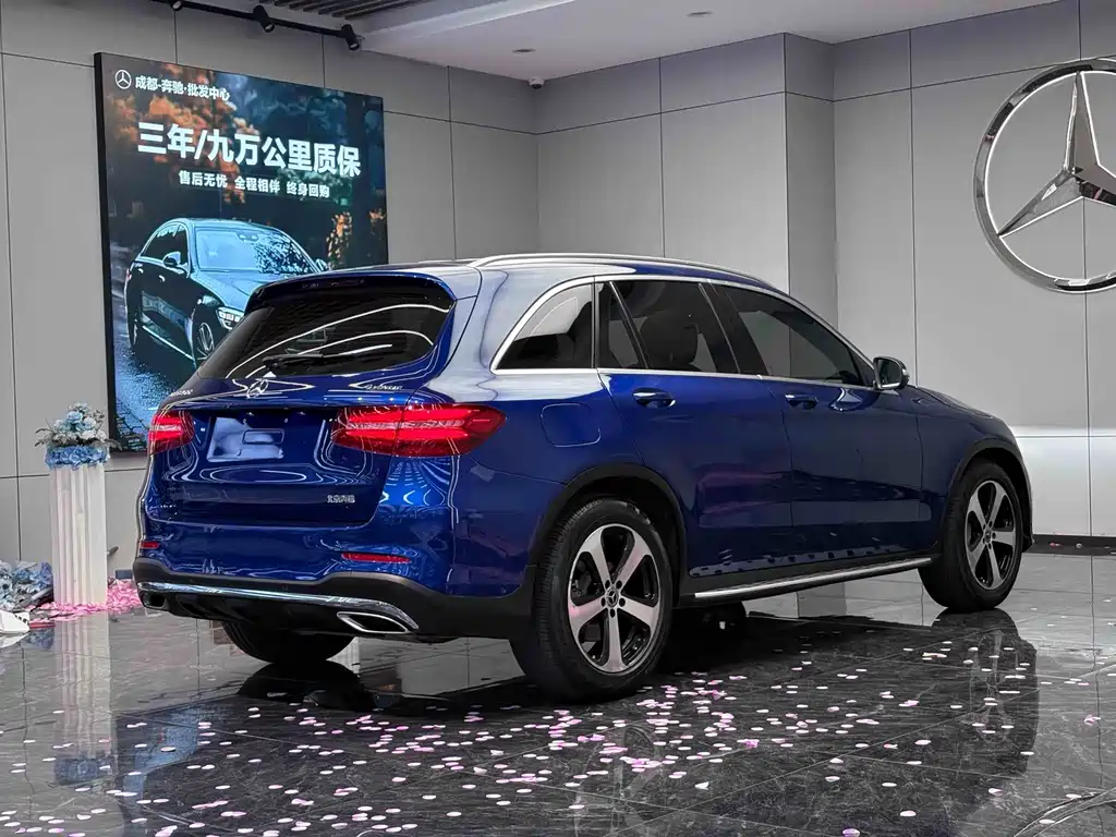 Mercedes-Benz GLC — миниатюра 7