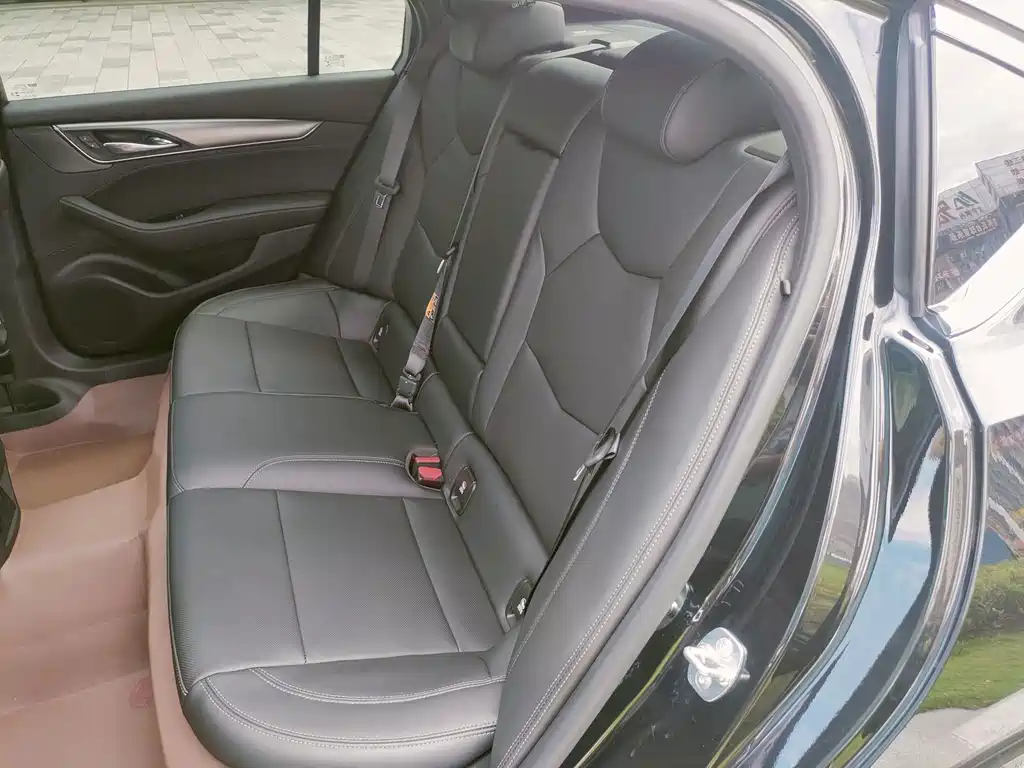 Cadillac CT5 — миниатюра 20