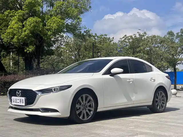 MAZDA  3 ANGKESAILA 2023